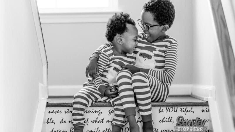 Różnice w tradycjach rodzinnych między kulturami – jak różnorodność wpływa na życie rodzinne?