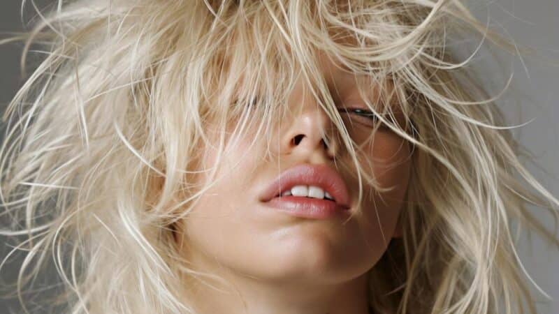 Jakie zabiegi na włosy farbowane są najskuteczniejsze?