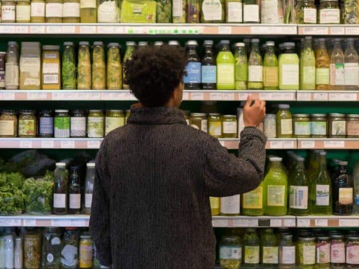 Alternatywy dla produktów testowanych na zwierzętach – jak wybierać świadomie i etycznie